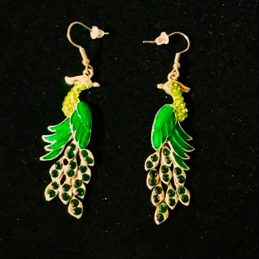 NWT Traditional Green Rhinestone Peacock Earrings.